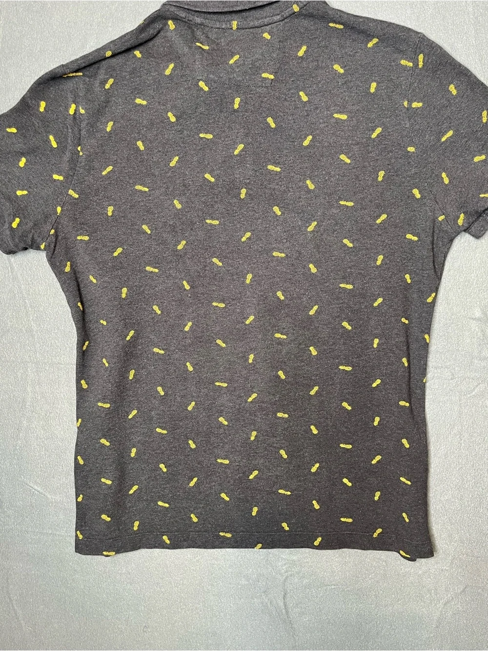 Banana Republic Men’s Charcoal Polo with Yellow Micro Pattern